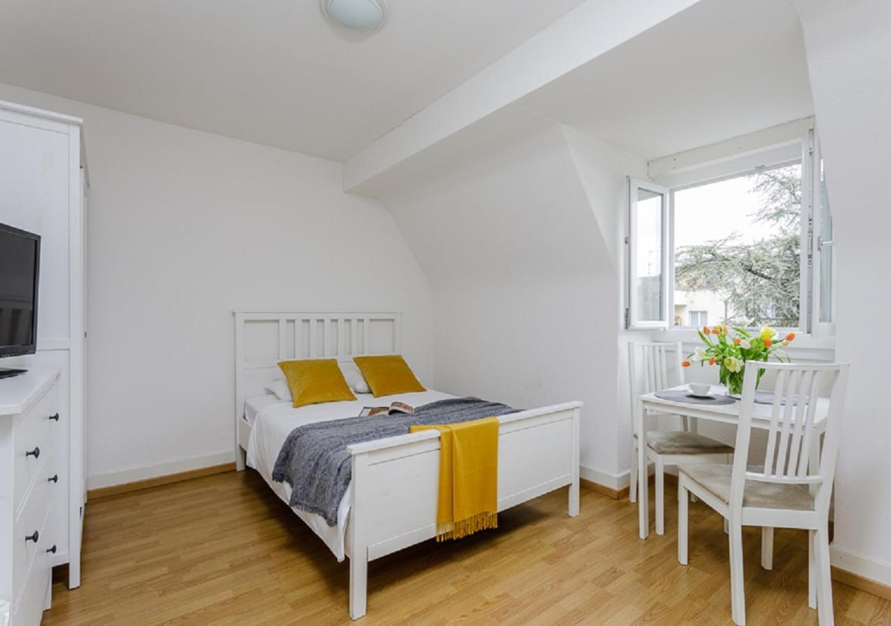 Rent A Home Eptingerstrasse - Self Check-In Basel Exterior foto